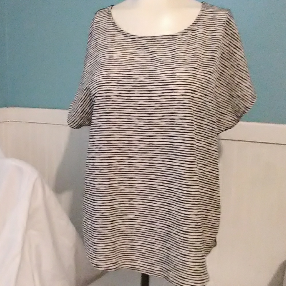 SALE Apt.9 No Sleeve Blouse - Picture 1 of 5